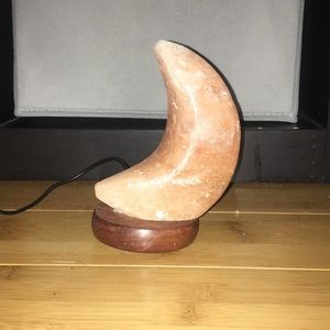 🚨 Rock Salt Lamp